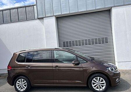 VW Touran Volkswagen 2.0 TDI Comfortline Navi AHZV ACC Klima