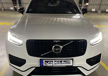 Volvo XC 90 XC90 2 Jahre Garantie/ B5 D AWD/Panorama/7 Sitze