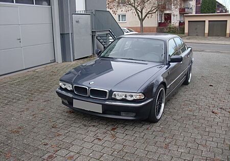 BMW 730i 730 7er 8 Zylinder