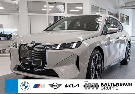 BMW iX xDrive 45 360° LED AHK NAVI H/K KAMERA SHZ