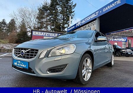 Volvo S60 Lim. Summum*NAVI*LEDER*TEMPOMAT*XENON*2.HAND