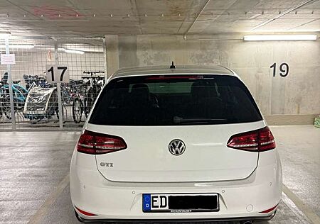 VW Golf GTI Volkswagen 7 GTI BMT