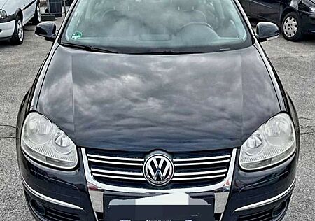 VW Jetta Volkswagen 2.0 FSI Automatik Sportline