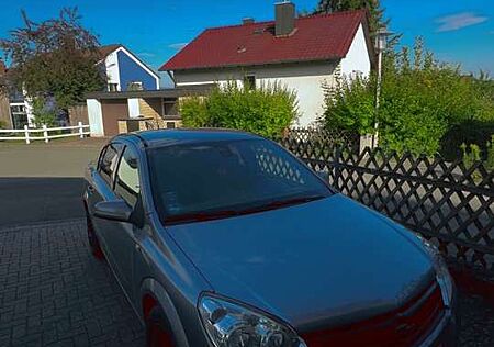 Opel Astra 1.6 Edition