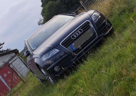 Audi A4 Avant 2.0 TDI DPF Ambition