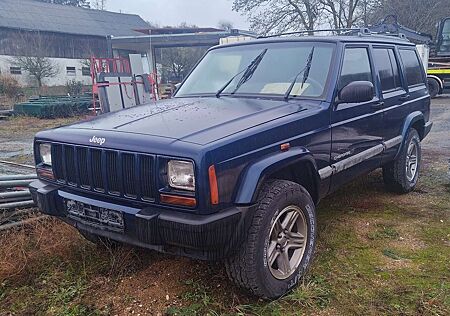 Jeep Cherokee 2.5 TD Sport