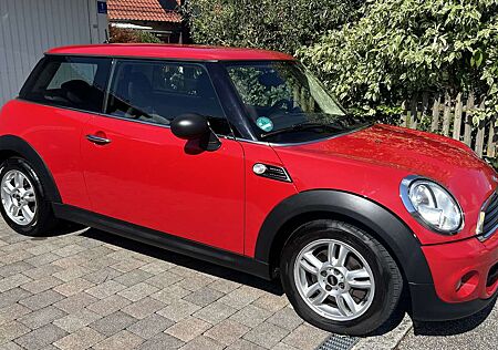 Mini ONE Salt II, Klimaautomatik, SHZ, NR, top gepflegt