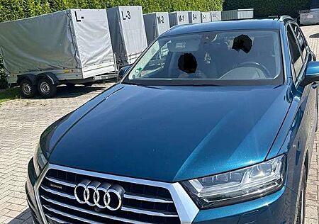Audi Q7 50 TDI quattro tiptronic