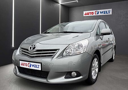 Toyota Verso 1.6i Tempomat AHK PDC Klimaaut. Panorama