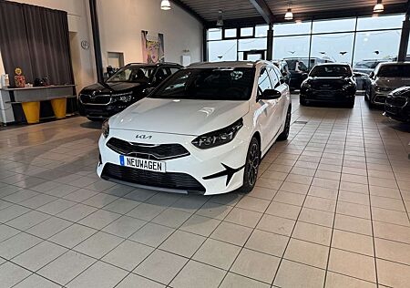 Kia Cee'd Ceed / ceed Sportswagon 1.5 T-GDI GPF 140PS Edition 30 EU