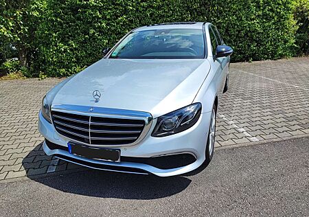 Mercedes-Benz E 220 d 9G-TRONIC Exclusive