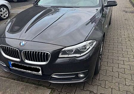 BMW 530d 530 Touring Aut. Luxury Line