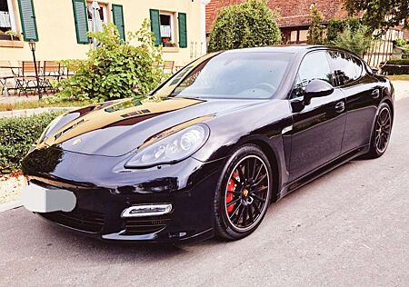 Porsche Panamera Turbo PDK