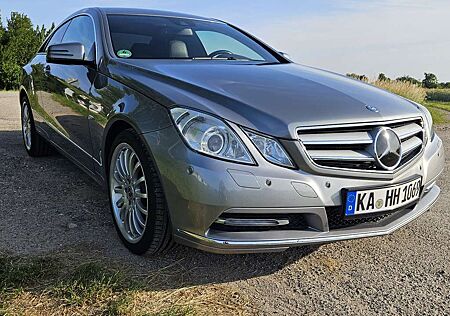 Mercedes-Benz E 350 Coupe BlueEFFICIENCY 7G-TRONIC Avantgarde