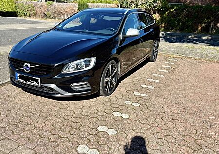 Volvo V60 D4 Geartronic RDesign