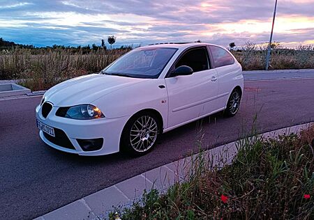 Seat Ibiza Cupra | 1.8L | Benzin | Turbo | 180PS