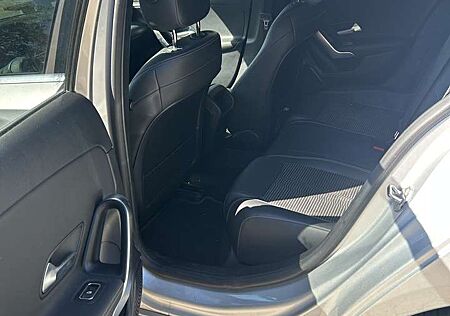 Mercedes-Benz A 220 d (177.114)