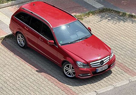 Mercedes-Benz C 250 T (BlueEFFICIENCY) 7G-TRONIC Avantgarde