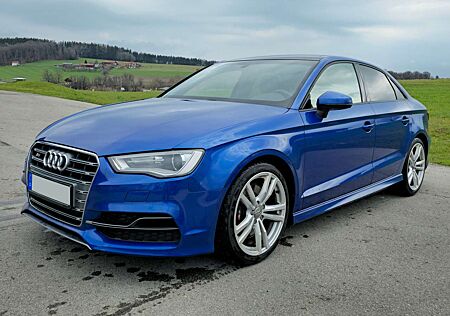 Audi S3 Limousine Pano