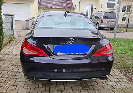 Mercedes-Benz CLA 220 CDI 7G-DCT