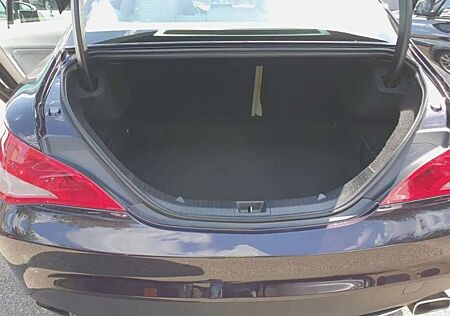 Mercedes-Benz CLA 220 CDI 7G-DCT