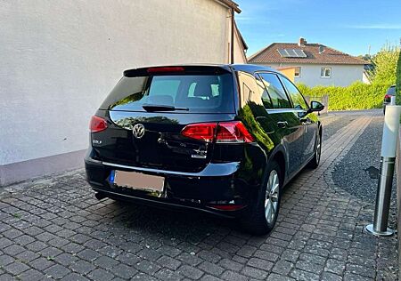 VW Golf Volkswagen VII 5-Türer 1.2 TSI BlueMotion Technolog