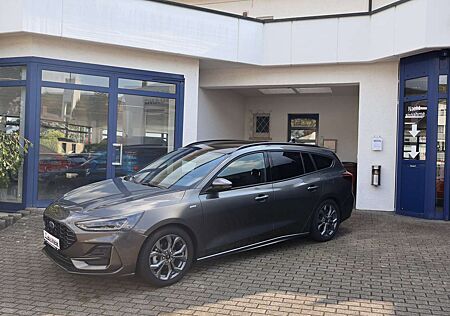 Ford Focus ST-Line Kombi