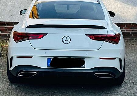 Mercedes-Benz CLA 220 d AMG Line Edition 1