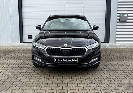 Skoda Octavia Lim. Style°Alcantara°Led°Virtual°Acc