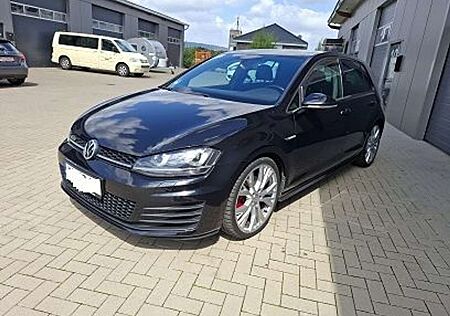 VW Golf Volkswagen VII Lim. GTD BMT Automatik,Panoramadach