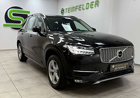 Volvo XC 90 XC90 D5 Momentum AWD / LEDER / RKAM / LED