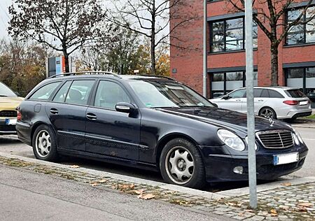 Mercedes-Benz E 200 T+Kompressor+Classic