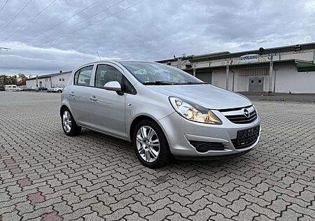 Opel Corsa 1.4 16V Innovation