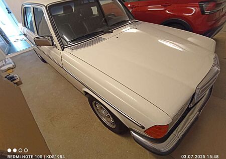 Mercedes-Benz 280 Oldi
