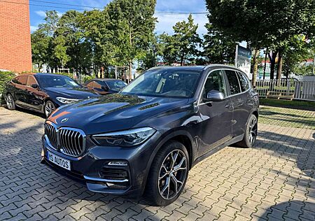 BMW X5 xDr 30d X Line*Panorama*Kamera*Live Cockpit