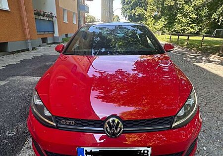 VW Golf Volkswagen GTD 2.0 TDI BlueMotion Techn DSG