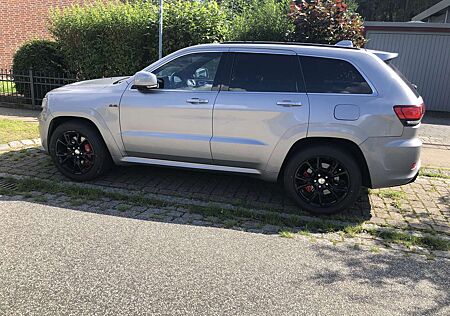 Jeep Grand Cherokee SRT