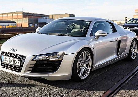 Audi R8 4.2 FSI quattro R tronic