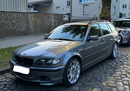 BMW 320 i touring