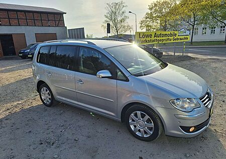 VW Touran Volkswagen 1.9TDI DPF 7 Sitze 2.deut.H. Tüv neu!