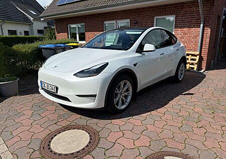 Tesla Model Y Long Range Dual Motor AWD