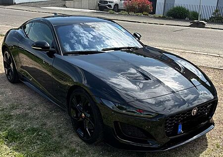Jaguar F-Type Coupe P300 Aut. R-Dynamic Black
