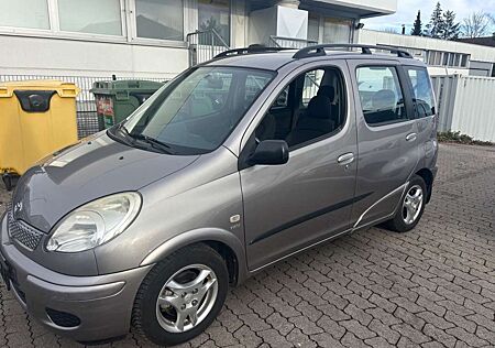 Toyota Yaris Verso 1.5 Sol ** TÜV NEU **