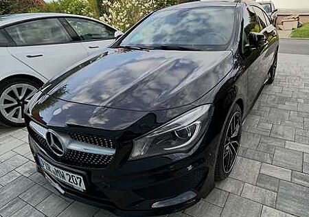 Mercedes-Benz CLA 200 Shooting Brake AMG Line