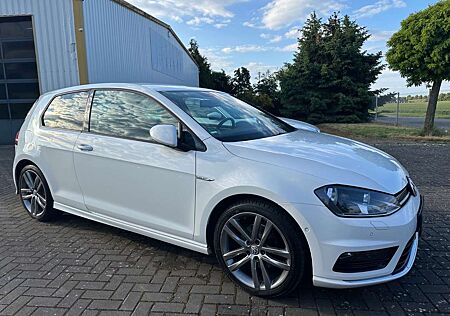 VW Golf Volkswagen VII R-LINE BMT 1.2TSI DSG/NAVI/SHZ/PDC/KA