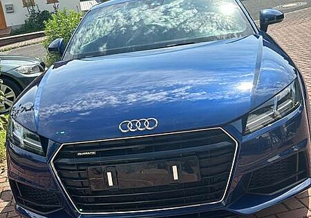 Audi TT 2.0 TFSI quattro