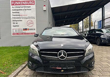 Mercedes-Benz A 180 gebraucht kaufen Mercedes-Benz A 180 STHZ/AUT/LEDER/NAVI/SHZ/PDC/TEMPOMAT