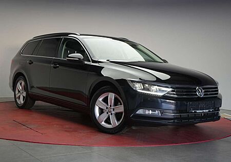 VW Passat Volkswagen 2.0 TDI DSG Comfortline Navi/ACC/Kamera/A