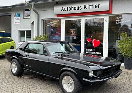 Ford Mustang Coupe V8 guter Zustand 1967 H-Kennzeichen