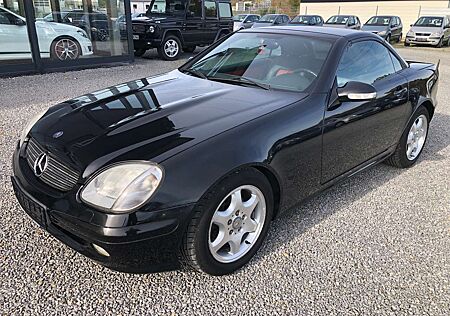 Mercedes-Benz SLK 230 KOMPRESSOR*BOSE*EDW*Klima*SHZ*Xenon*2.Hand*